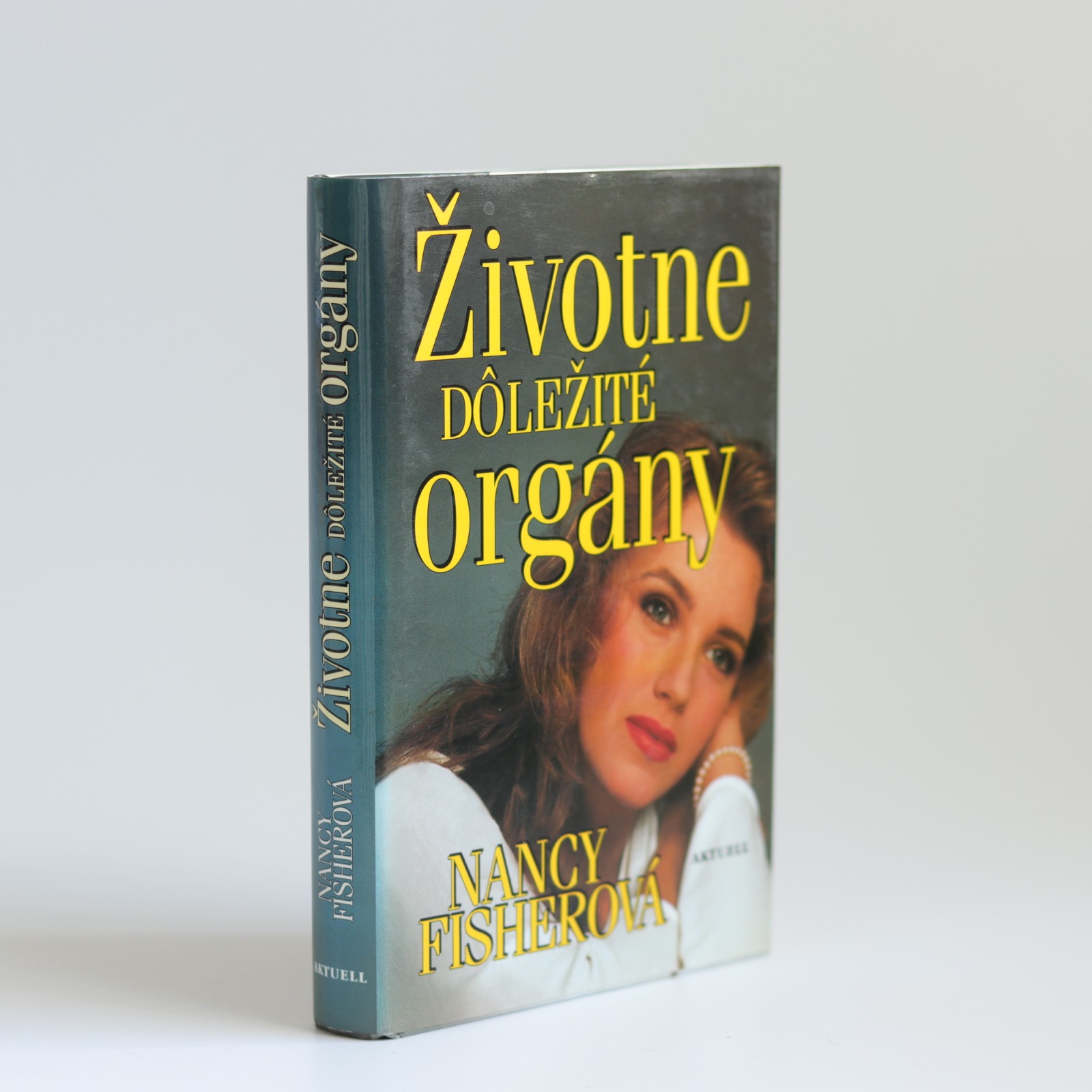 zivotne dolezite organy fisherova (1) Obálka knihy Životne dôležité orgány - Nancy Fisherová